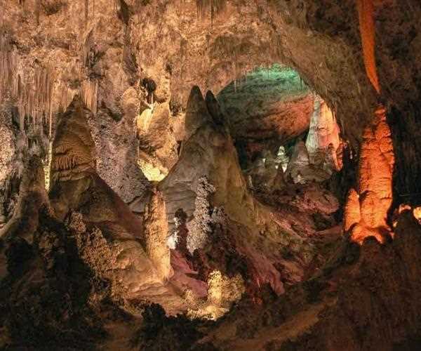 The uniqueness of Carlsbad Caverns?