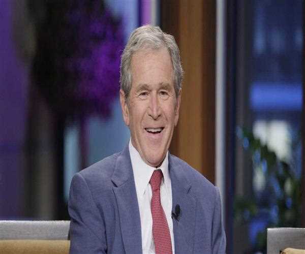 During his second term, what problem did George W. Bush attempt to address by calling for the privatization of Social Security?