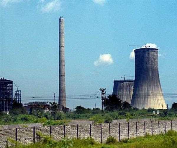 The Chandrapur Super Thermal Power Station (CSTPS) is located in which state?