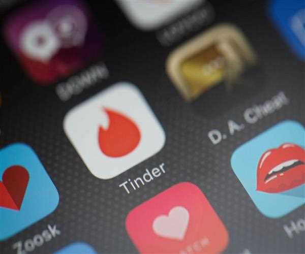 Where does Tinder work?