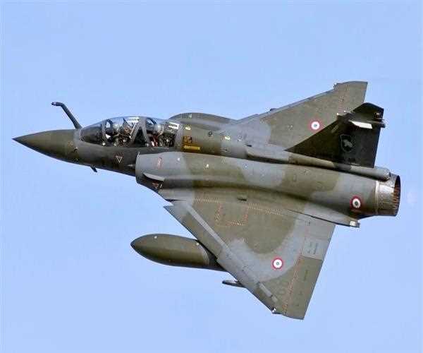What are the specifications of mirage 2000 ?
