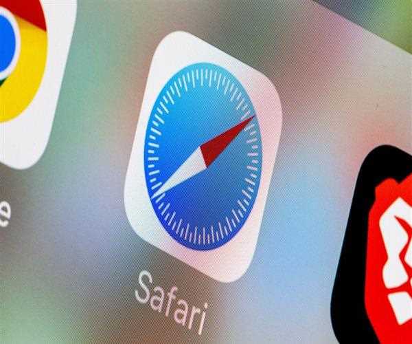 How do you save Safari tabs on a Mac?