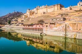 Where is the  Amber Fort situated in?