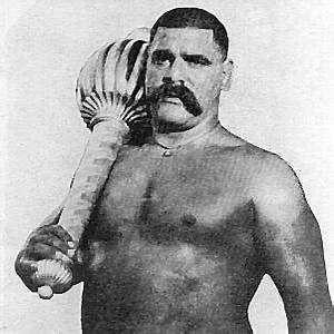 What is the real name of wrestler Gama Pehalwan(The Great Gama)?