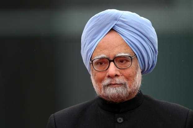 Which Punjabi personality became the 13th Indian Prime Minister before Narendra Modi?
