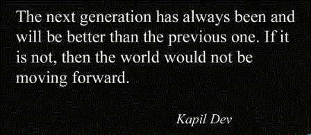 How many wickets have kapil dev taken in one day international ?