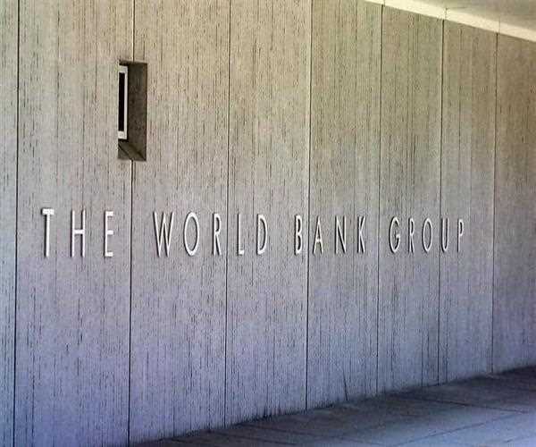 What is the India’s GDP forecast for FY18 by the World Bank (WB) in its South Asia Economic Focus (Fall 2017) report?