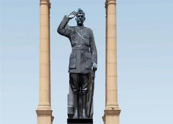Why is Netaji’s statue being installed at India Gate?