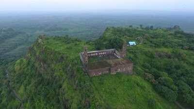 Where is Mahakaleshwar Temple located?