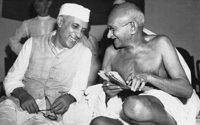 Pandit Jawaharlal Nehru was born in which year?