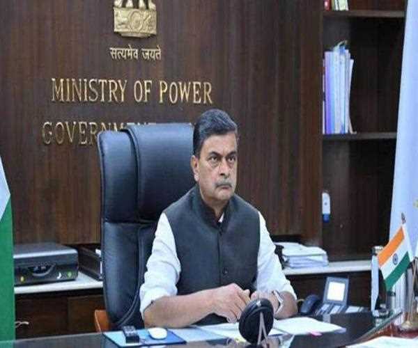 By which year India will achieve zero-diesel use in agriculture and replace fossil fuel with renewable energy - according to Union Power Minister RK Singh?