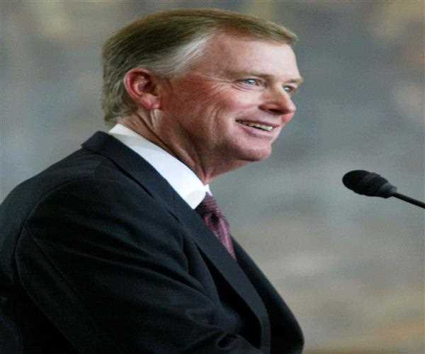Dan Quayle was Vice President to which American President?
