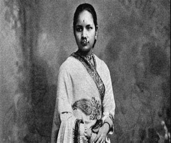 Who was the first woman doctor of India?