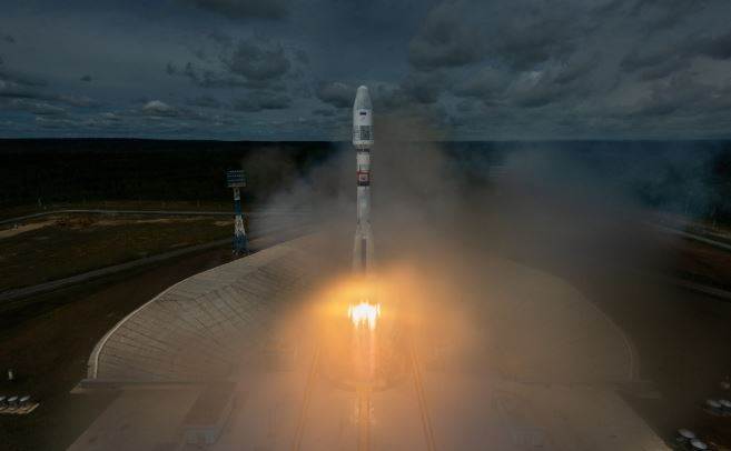 Which country has recently launched Soyuz Carrier Rocket with 33 Satellites?