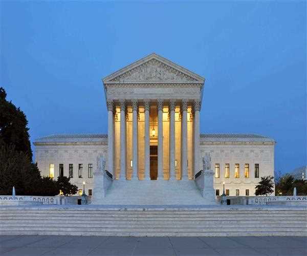 How many judges are there in the United States Supreme Court?