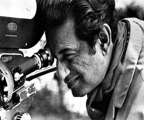  In which year Satyajit Ray win Oscar?