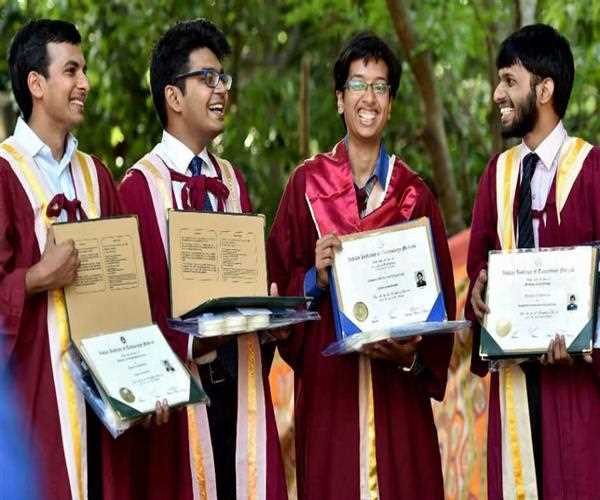 What is the placement and internship scenario at IIT Madras?