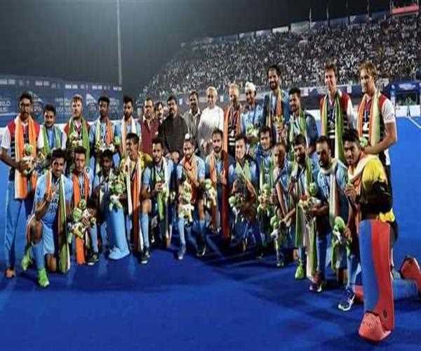 Which country’s team has clinched bronze at the Hockey World League (HWL-2017) tournament?