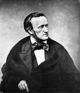  In which European city did composer Richard Wagner die in 1883?