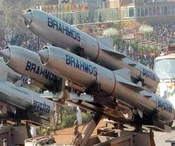 Which country has placed the first order to purchase a shore-based anti-ship variant of the BrahMos supersonic cruise missile system from India?
